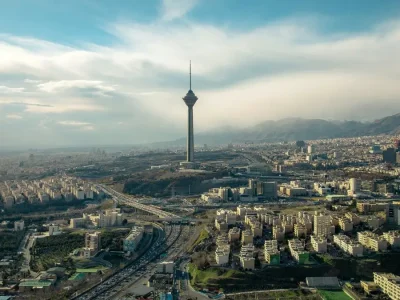تهران با کمک مردم موقتاً از بحران نجات یافت