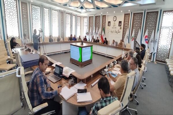 جلسه قرارگاه مسکن استان مرکزی با حضور متقاضیان برگزار
شد