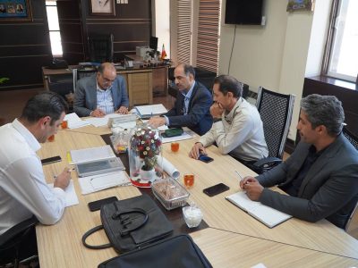 جلسه هم‌اندیشی برای تسریع در پیشرفت فیزیکی طرح نهضت ملی مسکن
سایت بلدالامین برگزار شد
