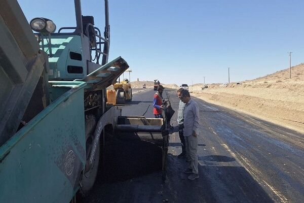 ساخت ۱۳۶ کیلومتر بزرگراه در محور زاهدان – خاش