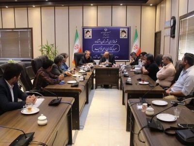 نشست فرماندار شهرستان و شهردار اشتهارد با مدیرکل راه و
شهرسازی استان البرز