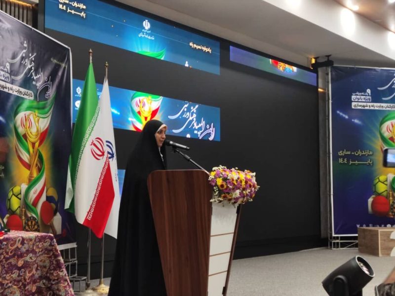 نگاه انسانی وزیر راه و شهرسازی در برگزاری المپیاد فرهنگی و
ورزشی الگویی برای دستگاههای اجرایی است