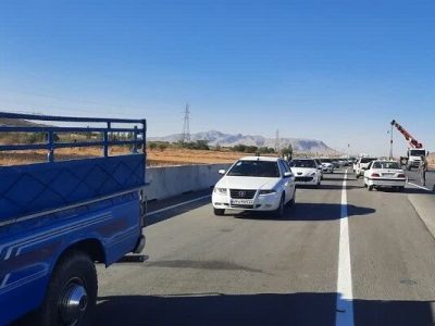 هدایت ترافیک در محور شهرکرد–شلمزار بر روی باند جدید در
محدوده شمس‌آباد