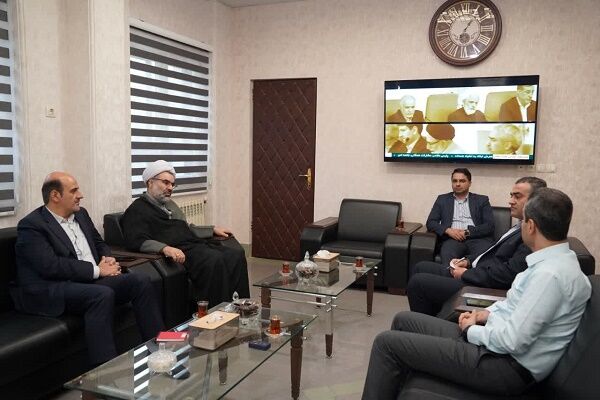 همکاری راهبردی اداره‌کل اوقاف با راه و شهرسازی برای تأمین
زمین طرح نهضت ملی مسکن در لاهیجان