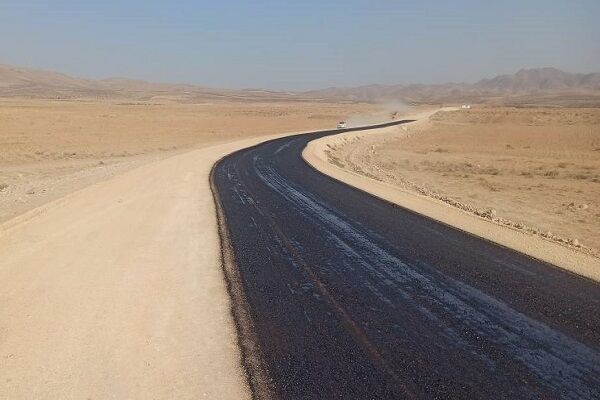 پیشرفت ۳۰ درصدی پروژه احداث و بهسازی محور بام – فتح‌آباد در
شهرستان بام و صفی‌آباد
