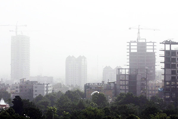 گردوخاک و کاهش کیفیت هوا در مرکز و شرق کشور