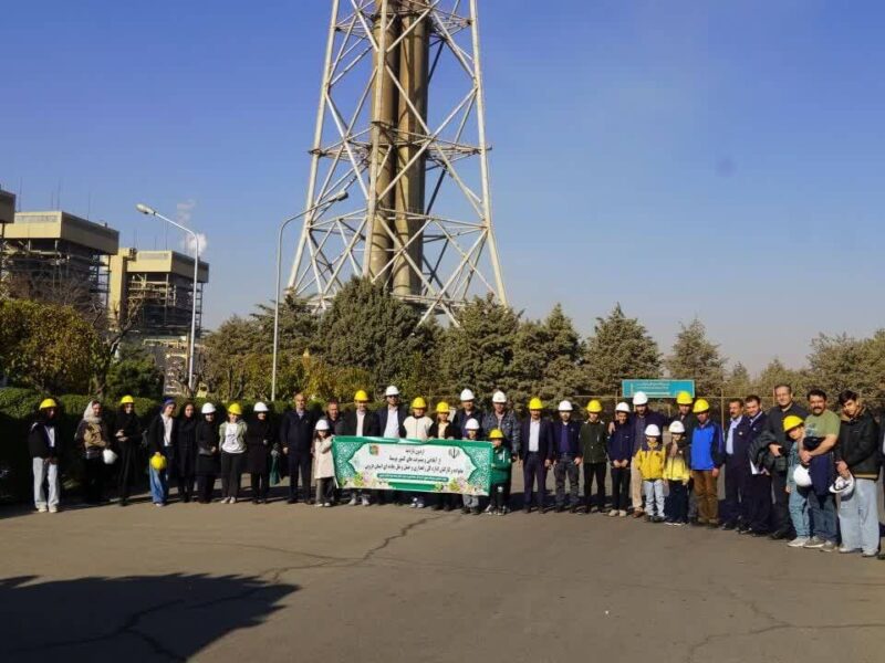 آشنایی نزدیک خانواده‌ها و کارکنان راهداری قزوین با فرآیند
تولید برق در نیروگاه شهید رجایی