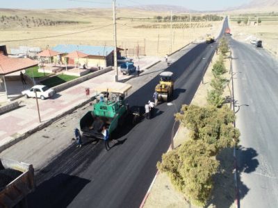 اجرای روکش آسفالت ۱۴۰ کیلومتر از راه‌های استان ایلام