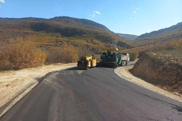 اجرای عملیات بهسازی راه روستایی یانه سر شهرستان
بهشهر