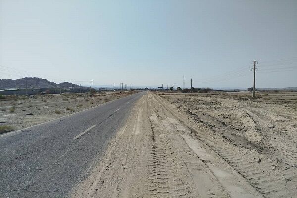 اجرای عملیات شانه‌سازی محور روستایی «لور – بنهکان» در
شهرستان میناب(هرمزگان)