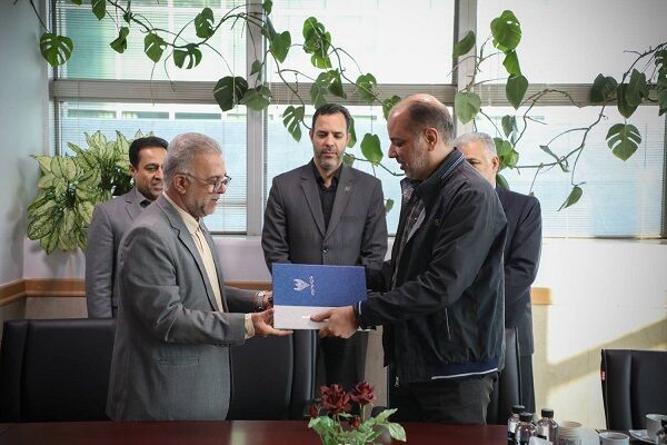 امضای تفاهمنامه همکاری میان شرکت راهآهن و سازمان مدیریت
بحران کشور