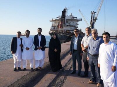 بازدید اعضای شورای هماهنگی روابط‌عمومی‌های وزارت راه و
شهرسازی در سیستان و بلوچستان از طرح توسعه بندر شهید بهشتی
چابهار