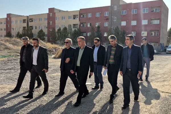 بازدید معاون استاندار و فرماندار ویژه میانه از پروژه ۳۶۸
واحدی مسکن مهر