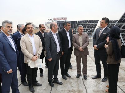 ببینید | آیین بهره برداری از نخستین مدرسه مجهز به نیروگاه
خورشیدی شهر تهران (محله سیروس)