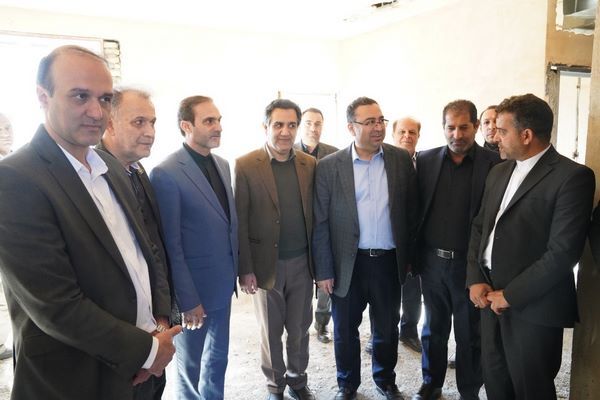 ببینید | بازدید و نشست مشترک مدیران جهت تسریع در پروژه‌های
مسکن شهرستان دهاقان