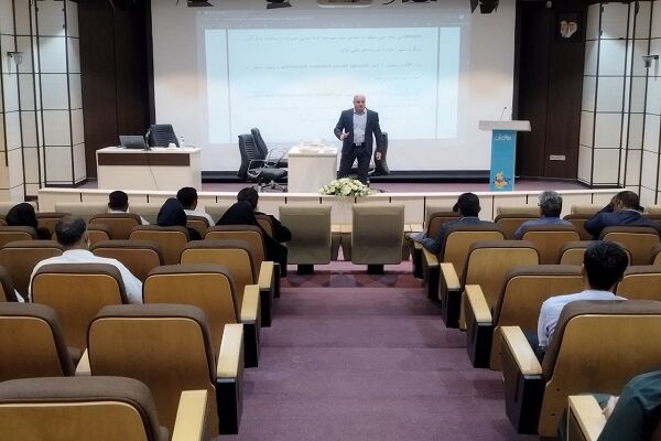 ببینید| برگزاری همایش شورای هماهنگی روابط‌ عمومی‌های وزارت
راه و شهرسازی در استان سیستان و بلوچستان به میزبانی
چابهار(۱)