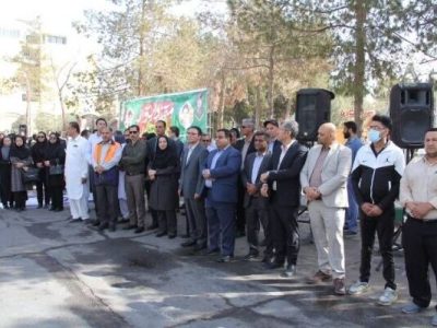 ببینید | حضور جامعه راهداری و حمل و نقل جاده ای سیستان و
بلوچستان در مراسم راهپیمایی یوم الله ۱۳ آبان