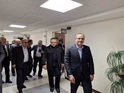 ببینید |دیدار معاون توسعه مدیریت و منابع انسانی وزیر با
همکاران اداره کل راه و شهرسازی کرمانشاه