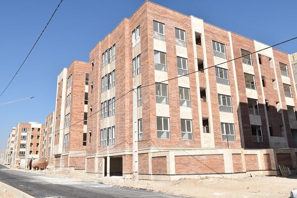ببینید | پروژه ۱۶۰ واحدی نهضت ملی مسکن سمنان در آستانه تکمیل
و بهره برداری