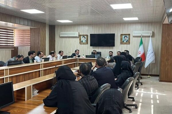 ببینید| چلسه ویژه تصمیم‌گیری نهایی تحویل واحدهای پروژه ۱۶۸
واحدی ستاد اجرایی فرمان حضرت امام(ره) زاهدان