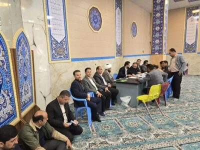 ببینید|برپایی میز خدمت اداره کل راه و شهرسازی چهارمحال و
بختیاری در مصلای خانمیرزا