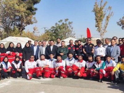برگزاری مانور لحظه صفر زلزله در در استان خراسان رضوی هم‌زمان
با سومین روز از هفته پدافند غیرعامل