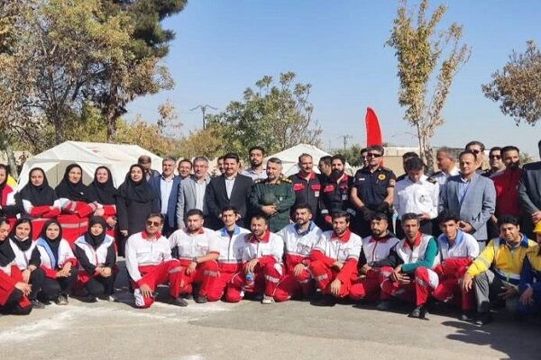 برگزاری مانور لحظه صفر زلزله در در استان خراسان رضوی همزمان
با سومین روز از هفته پدافند غیرعامل