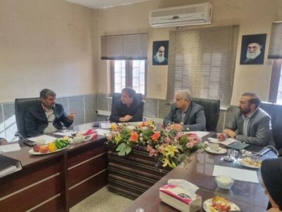 برگزاری نشست بررسی مسائل شهری اشتهارد با حضور مدیرکل راه و
شهرسازی البرز و شهردار