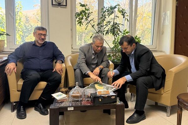 برگزاری نشست مشترک راه و شهرسازی و جهاد کشاورزی با محوریت
بهره‌گیری از ظرفیت‌های قانونی برای اجرای تکالیف حوزه مسکن