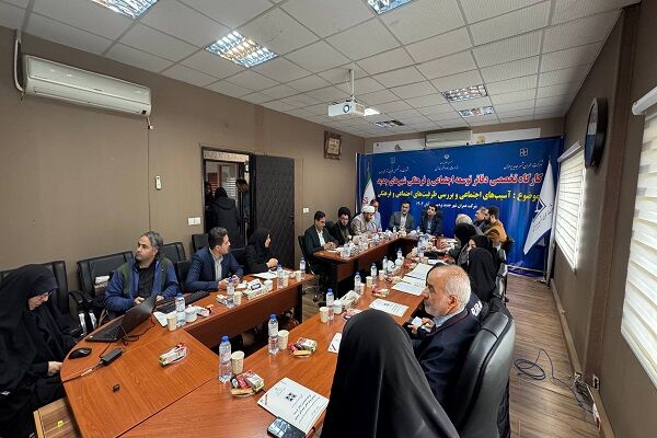 تأکید بر حمایت از حوزه اشتغال و کارآفرینی برای زنان سرپرست
خانوار