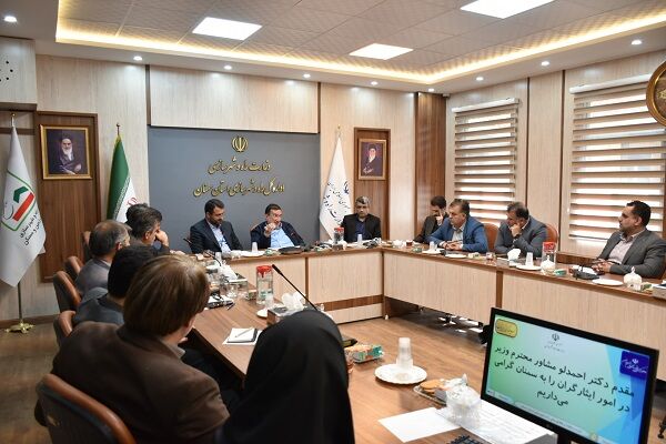 تاکید مشاور وزیر در امور ایثارگران بر پیگیری مطالبات خانواده
شهدا و ایثارگران در استان سمنان