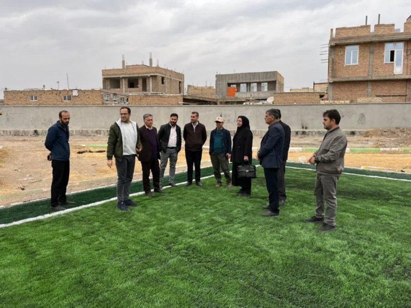 تحویل زمین چمن پارک دانش سراب و اتخاذ تمهیدات لازم برای آغاز
بازسازی بازار سرپوشیده