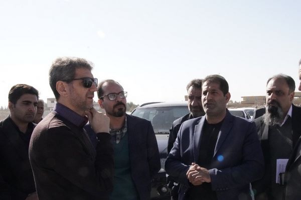 تحویل ۱۶۰۰ واحد ویلایی انفرادی به متقاضیان واجد شرایط در
ورزنه استان اصفهان