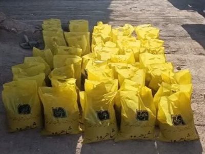 توزیع پاکت‌های شن و نمک در محورهای ارتباطی میامی در راستای
ارتقای ایمنی تردد