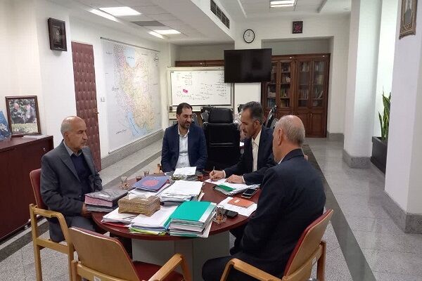 جلسه پیگیری اعتبارات و تخصیص منابع در حوزه راه‌های مواصلاتی،
مسکن و بازآفرینی شهری شهرستان خمین برگزار شد