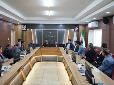 حضور مجمع نمایندگان استان فارس در اداره‌کل راه و شهرسازی و
بررسی چالش‌های حوزه‌های راه، مسکن و حمل‌ونقل