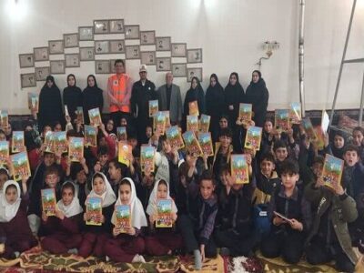 دانش‌آموزان ابرغانی با اصول عبور ایمن از جاده آشنا
شدند