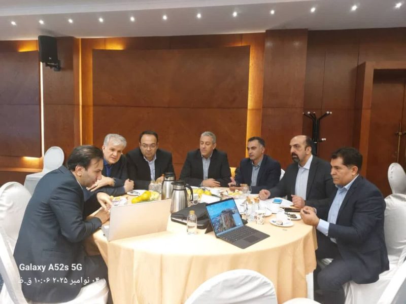 درخشش اداره کل راه و شهرسازی آذربایجان‌غربی در نشست پایش
عملکرد استان‌ها