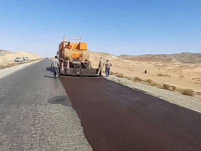 دو کیلومتر از محور یزد – طبس بهسازی شد/ بهره‌گیری از «اسلاری
سیل» برای افزایش عمر جاده