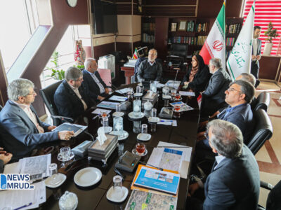 دومین نشست رییس‌جمهور و وزیر راه برای توسعه شبکه ریلی
حومه‌ای