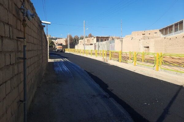 روکش آسفالت در محلات هدف کلاته خیج؛ گامی مؤثر برای توسعه
پایدار شهری