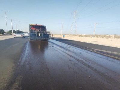 عملیات بهسازی و روکش آسفالت محور کرمان – باغین در حال انجام
است