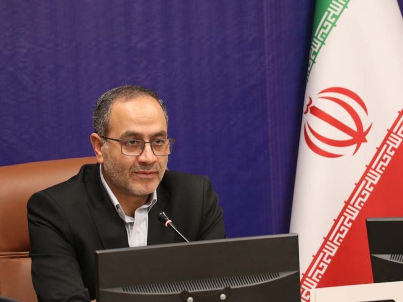 نگاه شایسته‌گزینی و شایسته‌پروری در گزینش افراد کاربلد و
متعهد