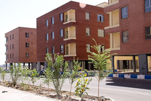 هشدار راه و شهرسازی: خرید و فروش امتیاز مسکن ملی تا قبل از
تحویل واحد ممنوع و غیرقانونی است