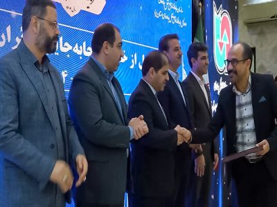 ویدئو| آیین تجلیل از خادمین جابه‌جایی زائرین اربعین ۱۴۰۴ در
یزد