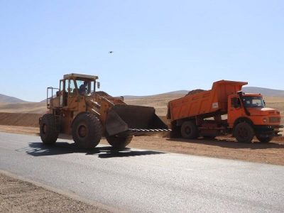 و️یدیو | عملیات بهسازی و روکش آسفالت محور شریانی چهارزبر به
کوزران به طول ۱۲.۷ کیلومتر استان کرمانشاه