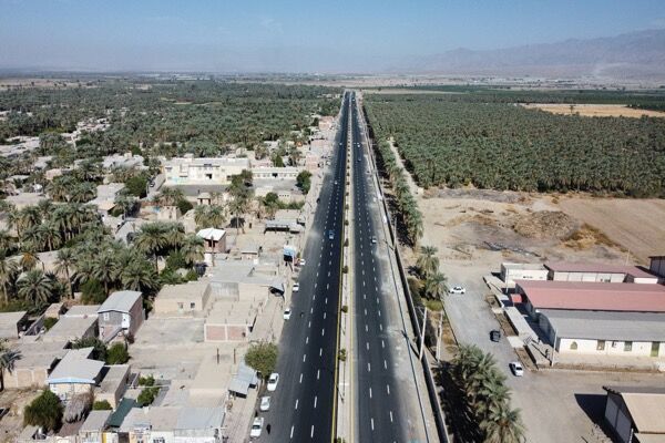 پایانی بر سالها انتظار در جنوب کرمان/پروژه آسفالت محور
جیرفت_عنبرآباد به بهرهبرداری رسید
