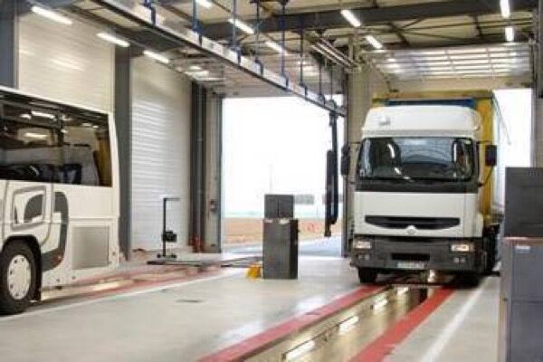 پذیرش یک‌ میلیون و ۴۹۱ هزار مراجعه ناوگان حمل‌ونقل عمومی در
مراکز معاینه فنی کشور