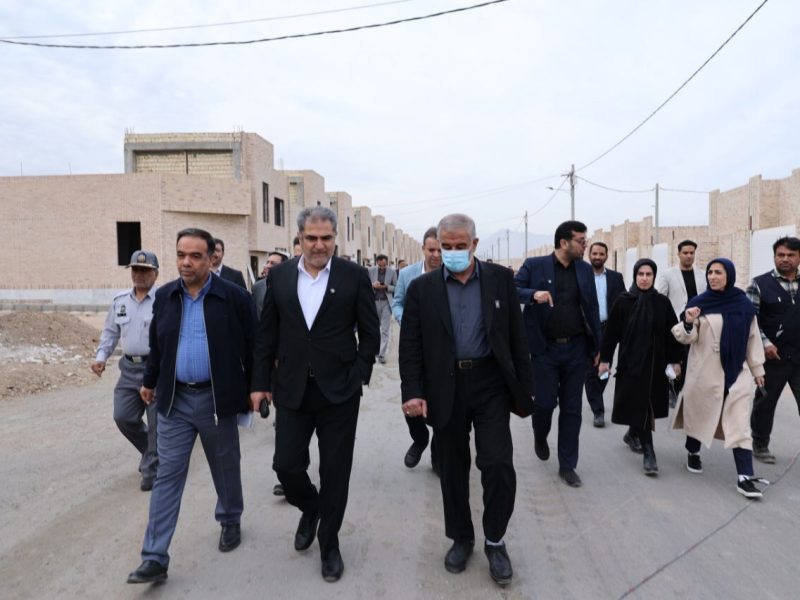 پردیس زندگی یزد؛ نخستین شهرک مسکونی دولتی کشور در مسیر توسعه
محلهمحور