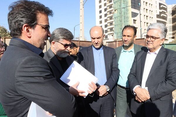 پروژه پارکینگ موسوم به گود ناجا در مشهد در مسیر تصمیمسازی؛
تأکید بر تسریع در تعیین تکلیف